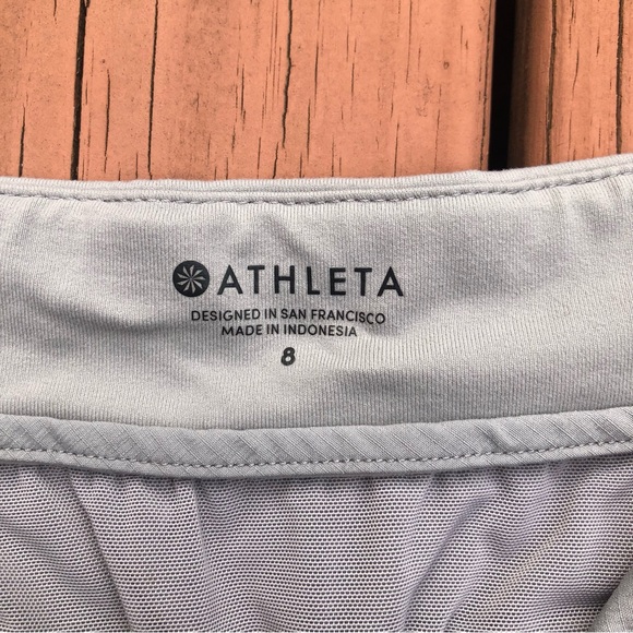 ATHLETA Trekkie North Shorts Style 266268 Light Gray Hiking MSRP $59 Size 8 - Picture 3 of 15